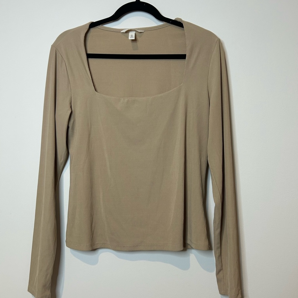 H&M Tan Long Sleeve Women's Top